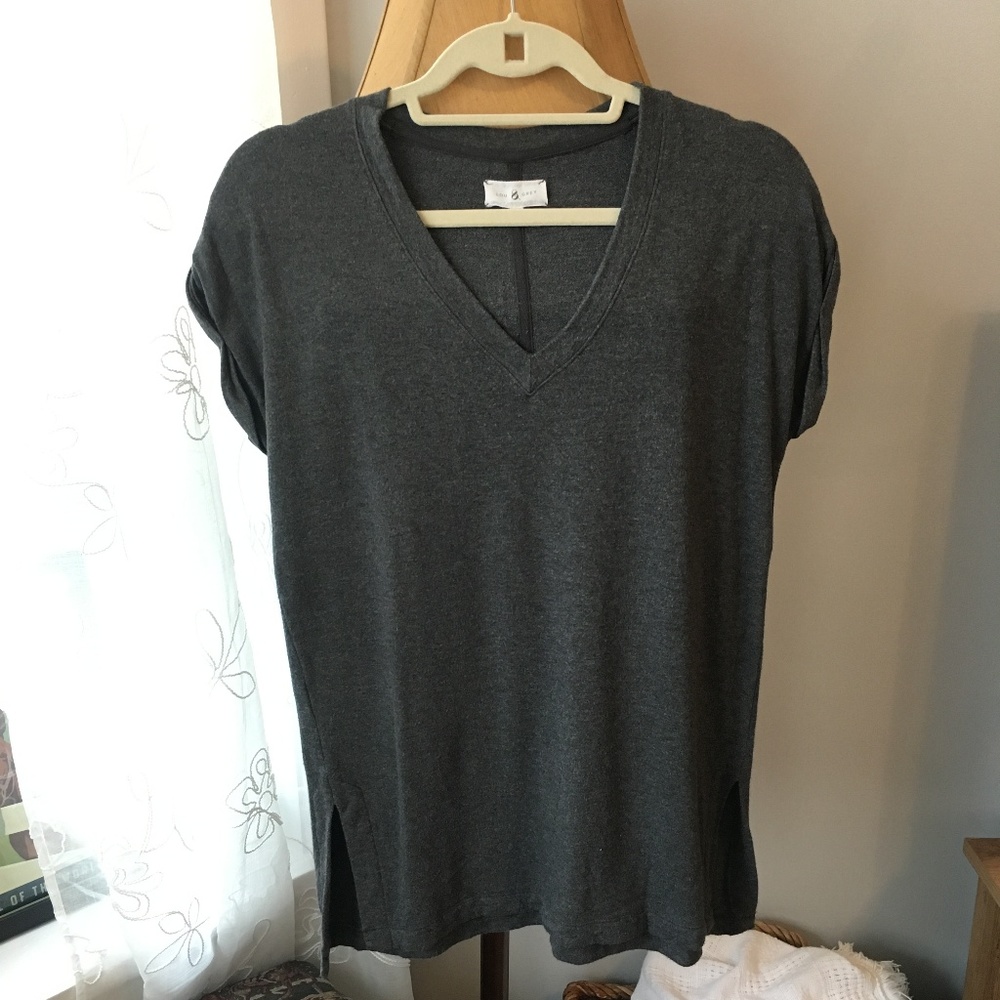 Lou & Grey Soft V-Neck Roll-Sleeve Tunic